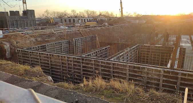 ЖК Ильменский 17, начало строительства корпуса 3, вид с Ильменского пр-да, фото 3 Квартирный контроль