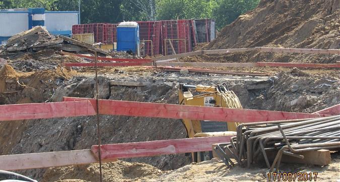 ЖК Citimix (Ситимикс), корпус 1- работы по  обустройству котлована, вид с Боровского шоссе, фото 2 Квартирный контроль