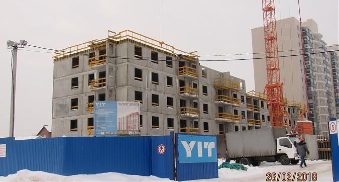 ЖК Финский, монтажные работы - вид с ул. Добролюбова, фото 1 Квартирный контроль