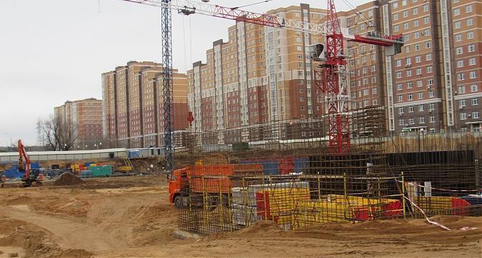 ЖК Аквилон Парк, строительная площадка, вид с ул. Фитаревская, фото - 1 Квартирный контроль