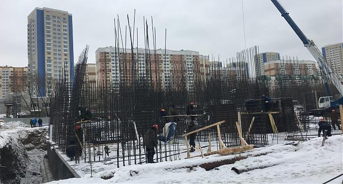 Комплекс апартаментов Смольная, 44 - вид со Смольной улицы на строительство 1-го корпуса Квартирный контроль