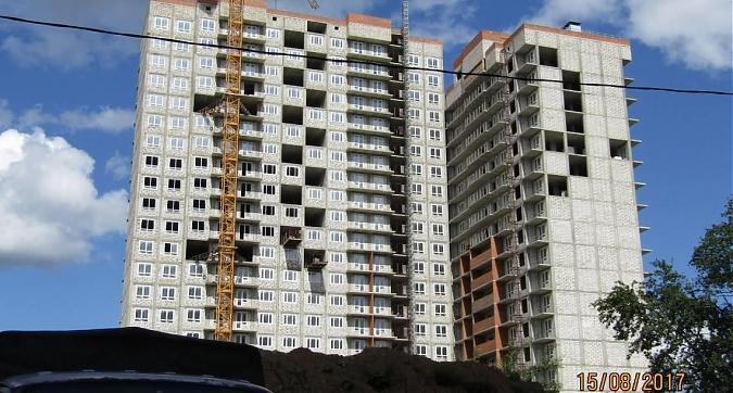 ЖК Лермонтова, 10 - в корпусе 2 проводятся работы по остеклению Квартирный контроль
