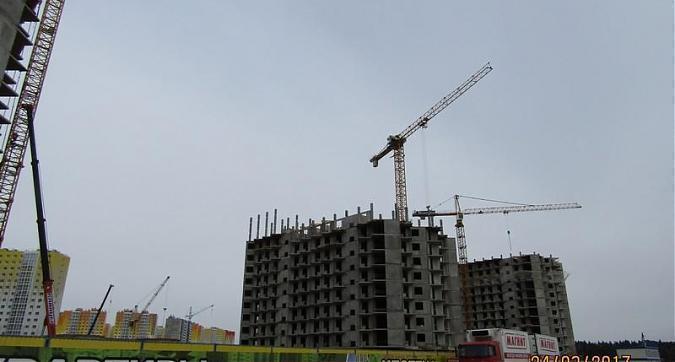 ЖК Зеленоградский - вид на комплекс со стороны Жилинской улицы Квартирный контроль