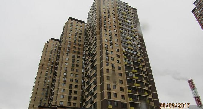ЖК Молодёжный - вид на комплекс со стороны Молодёжной улицы Квартирный контроль