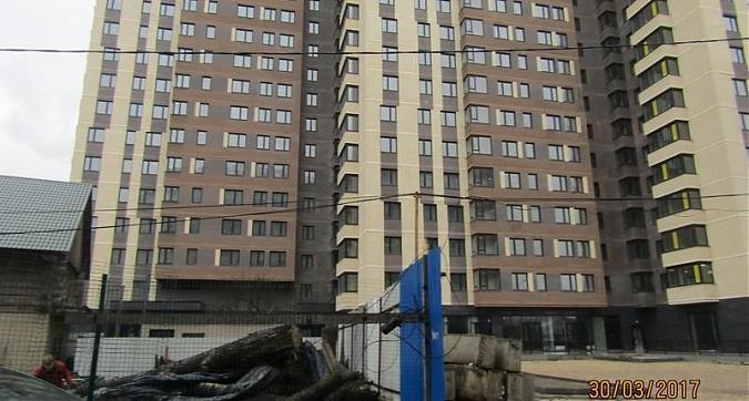 ЖК Молодёжный - вид на комплекс со стороны Центральной улицы Квартирный контроль