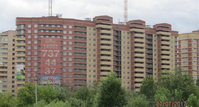 ЖК Батарейный - вид на строящийся корпус 8 с северной стороны Квартирный контроль