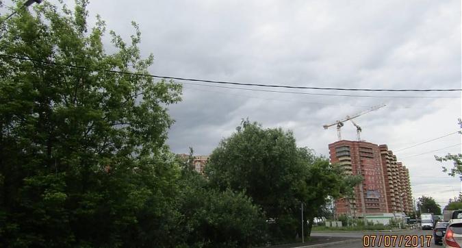 ЖК Батарейный - вид на строящийся корпус 8 со стороны улицы Киово Квартирный контроль
