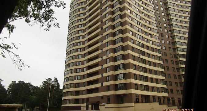 ЖК Парковые аллеи - вид на корпус 5 со стороны улицы Народного ополчения Квартирный контроль