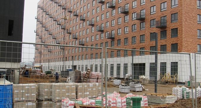 ЖК Мещерский лес, благоустройство территории около корпуса 6.1, вид с Боровского шоссе, фото - 8 Квартирный контроль