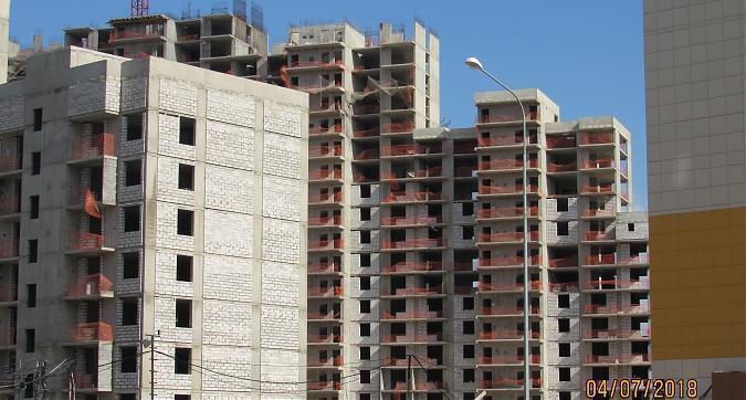 ЖК Новокосино 2, 16-й корпус, монолитные работы, выкладка наружных стен - вид с Юбилейного проспекта, фото 3 Квартирный контроль