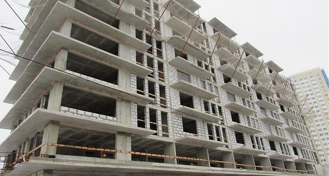 Вид с Левобережной улицы на Комплекс апартаментов Янтарь-Apartments Квартирный контроль