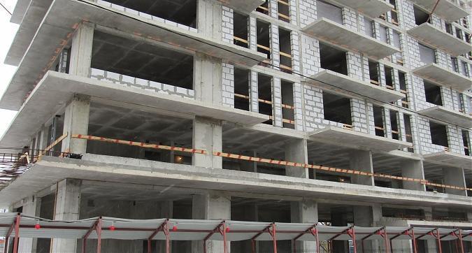 Вид с Левобережной улицы на Комплекс апартаментов Янтарь-Apartments Квартирный контроль