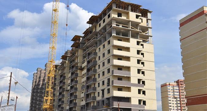 ЖК Лукино Варино, 19-й корпус, вид с улицы Строителей Квартирный контроль