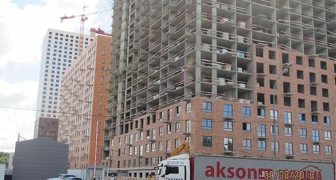 ЖК Столичные поляны - вид с улицы Поляны, фото 4 Квартирный контроль