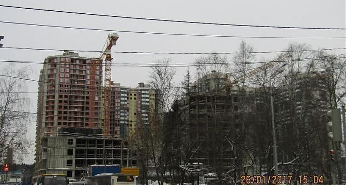 ЖК Изумрудные холмы - вид на строительство 14 и 15 корпусов со стороны Волоколамского шоссе Квартирный контроль