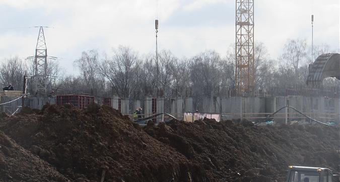 Первый Московский Город Парк, монолитные работы, корпус 4, вид с улицы Бианки, фото - 8 Квартирный контроль
