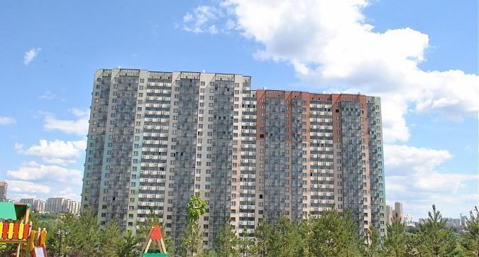 ЖК Мир Митино - корпус 8, вид со стороны посёлка Рождество Квартирный контроль