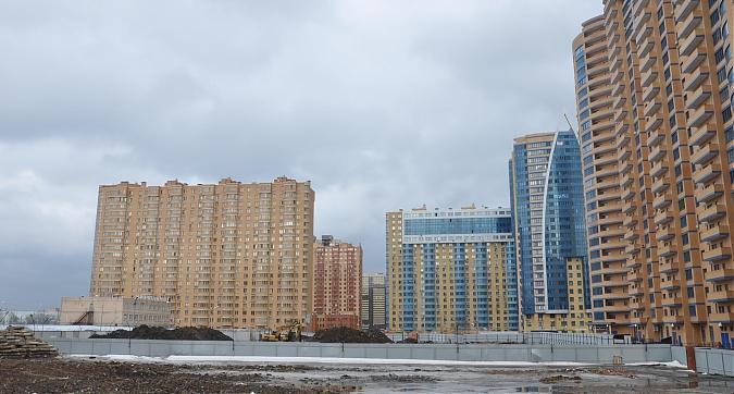 ЖК Юбилейный, дом № 8, вид с улицы Коминтерна, фото 7 Квартирный контроль