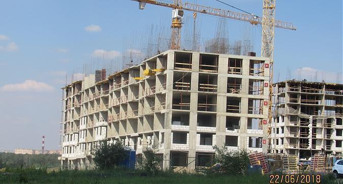 ЖК Южное Бунино, корпус 4, монолитные работы - вид с Проектируемого проезда № 7032 Квартирный контроль