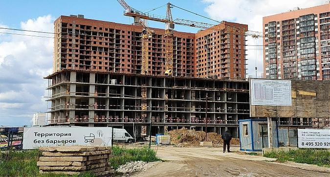 ЖК Новоград Павлино, корпуса 16 и 13, вид с Косинского ш., фото 11 Квартирный контроль