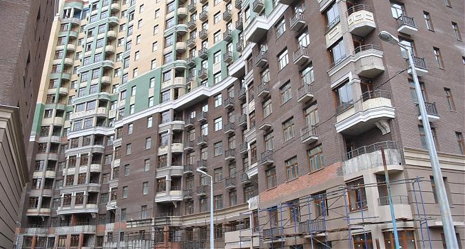 ЖК Две Столицы - корпус 14, вид со стороны улицы Германа Титова Квартирный контроль