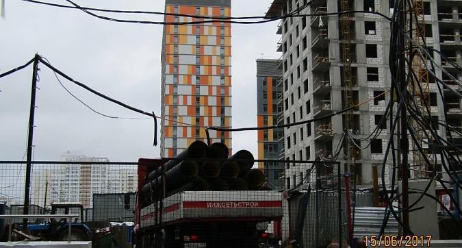 ЖК Life - Митинская Ecopark - вид на строящийся корпус 3 со стороны Митинской улицы Квартирный контроль