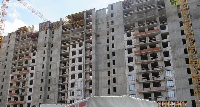 ЖК Прайм тайм, установка палубков, вязка арматуры 15-го этажа - вид с улицы Викторенко Квартирный контроль