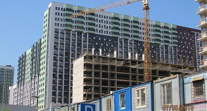 ЖК Город, фасадные работы - вид с улицы 800-летия Москвы, фото 1 Квартирный контроль