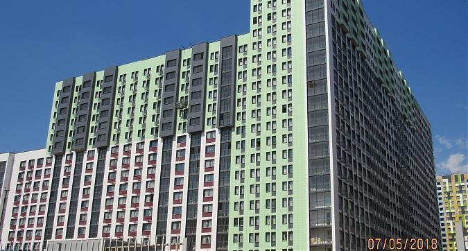 ЖК Город, фасадные работы - вид с улицы 800-летия Москвы, фото 2 Квартирный контроль