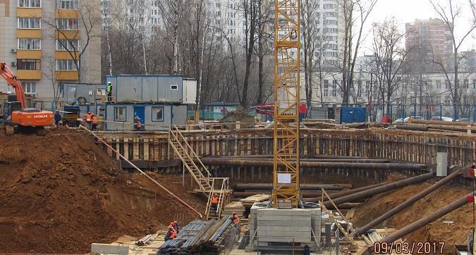 ЖК Достояние - вид с Ярцевской улицы на 1-й корпус (дома Культура и Искусство) Квартирный контроль