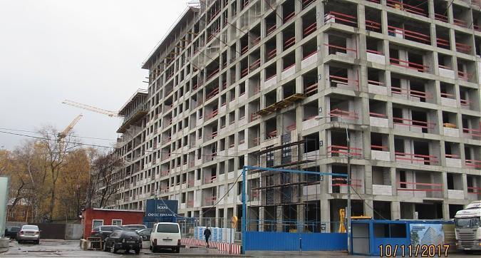 ЖК Искра Парк - монолитные работы, вид с улицы Маршала Шапошникова, фото 2 Квартирный контроль