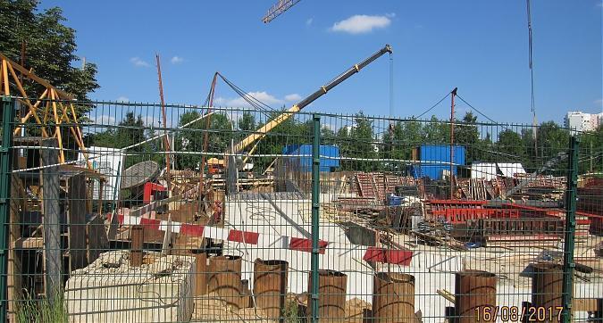 ЖК Дом в Олимпийской деревне, строительная площадка - вид с проезда Олимпийской деревни Квартирный контроль