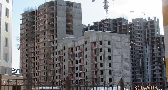 ЖК Новокосино 2, 16-й корпус, монолитные работы, выкладка наружных стен - вид с Юбилейного проспекта, фото 1 Квартирный контроль