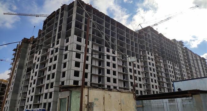 ЖК Лидер парк, корпус 5, вид с просп. Астрахова, фото 1 Квартирный контроль