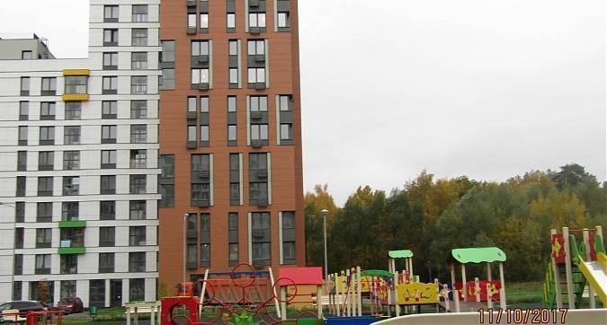 ЖК Северный - детская площадка во дворе корпуса 8 Квартирный контроль