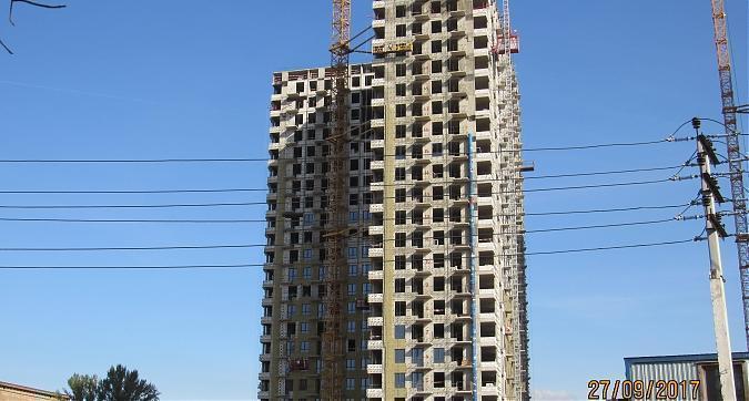 ЖК Петр 1 - вид на 1-й корпус с проезда Завода Серп и Молот, фото 1 Квартирный контроль