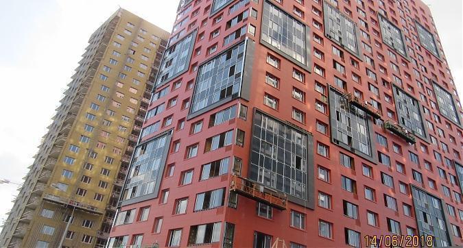 ЖК Парк Легенд, 2-й корпус - фасадные работы, вид с Проектируемого проезда №7020 Квартирный контроль
