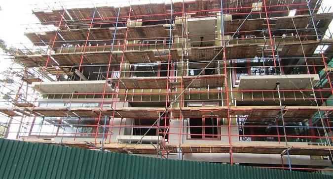 ЖК Level Barvikha Residence - вид на строящийся жилой комплекс со стороны Рублёвского шоссе Квартирный контроль
