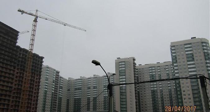 ЖК Изумрудные Холмы - вид на строительство корпусов 14 и 15 со стороны Волоколамского шоссе Квартирный контроль