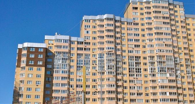 ЖК Одинбург - построенный корпус, вид с южной стороны Квартирный контроль