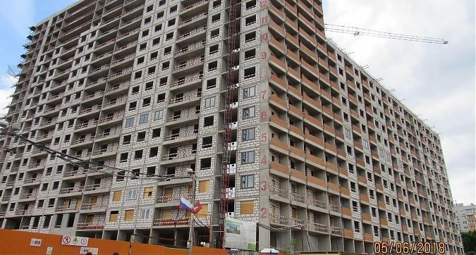 ЖК Михайлова 31, монолитные работы - вид с улицы Михайлова, фото 1 Квартирный контроль