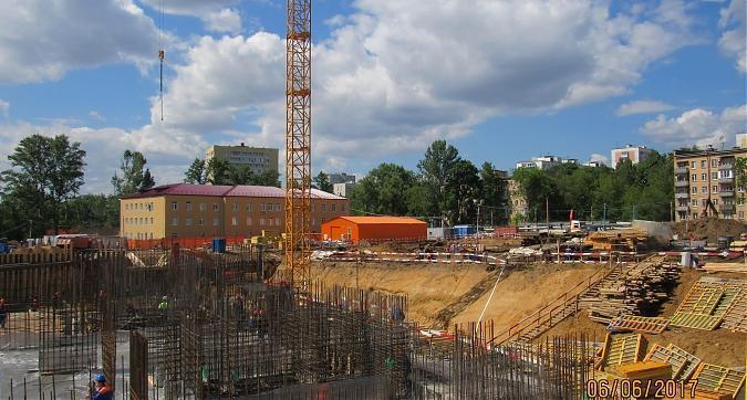ЖК Михайлова 31 - вид с улицы Михайлова Квартирный контроль