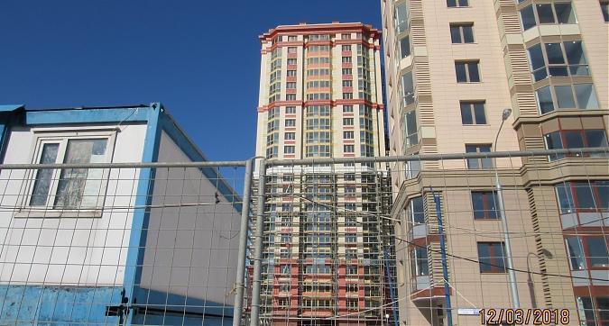 ЖК Мосфильмовский, 13-й корпус - фасадные работы, вид с Мосфильмовской улицы, фото 1 Квартирный контроль