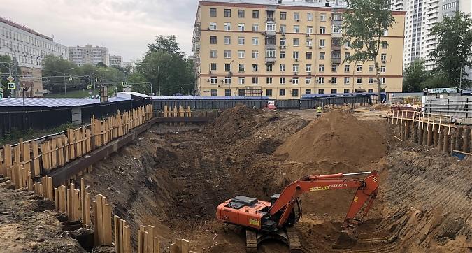 ЖК Атлас-дом. Лидер в Садовниках, котлованные работы - вид с Нагатинской улицы, фото 2 Квартирный контроль