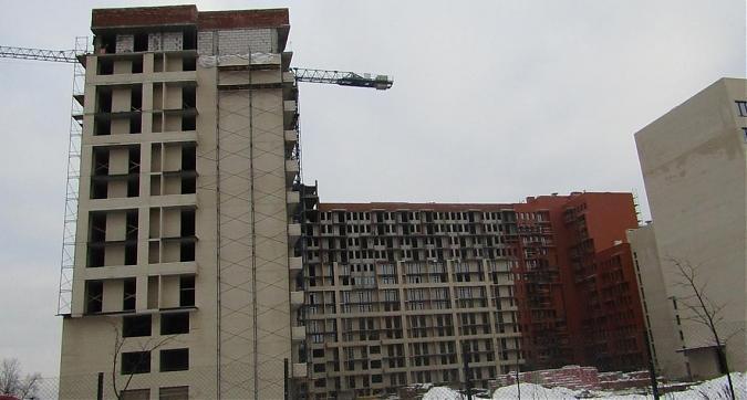 ЖК Отрада - в корпусе 9 проводится остекление Квартирный контроль