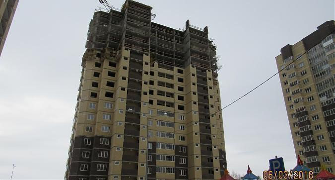 ЖК Полет, 5-й корпус - ведутся работы по возведению наружных стен, вид с улицы Дмитрия Михайлова, фото 3 Квартирный контроль