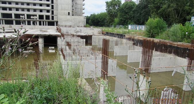 ЖК Терлецкий Парк - вид с улицы Металлургов на 2-й корпус, фото 6 Квартирный контроль