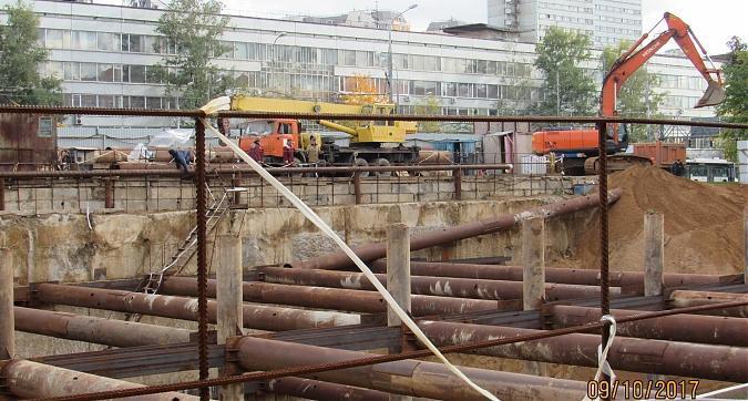 ЖК Октябрь (Клубный дом Октябрь), работы по обустройству котлована - вид с улицы Народного Ополчения, фото 3 Квартирный контроль