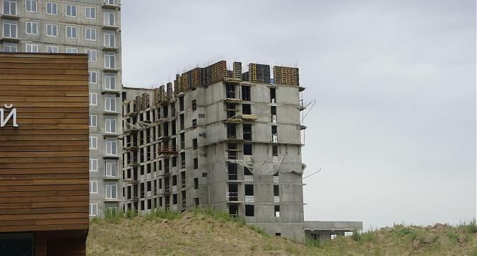 ЖК Берёзовая Аллея, корпус Виктора Агеева, вид с Берёзовой Аллеи, фото 1 Квартирный контроль