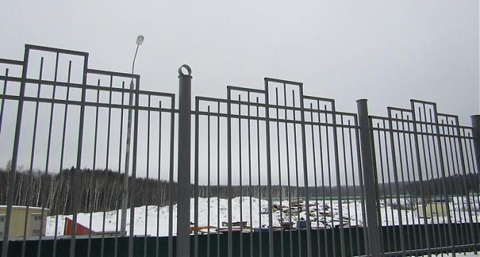 ЖК Одинбург - вид на строительный городок Квартирный контроль